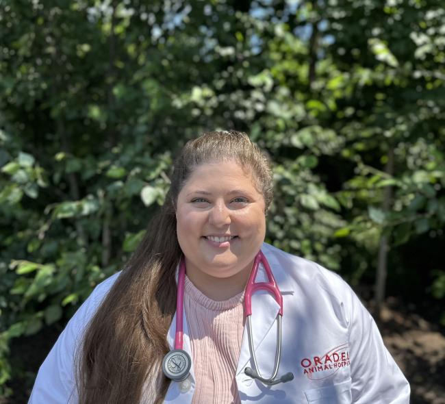 Dr. Marissa Rosen