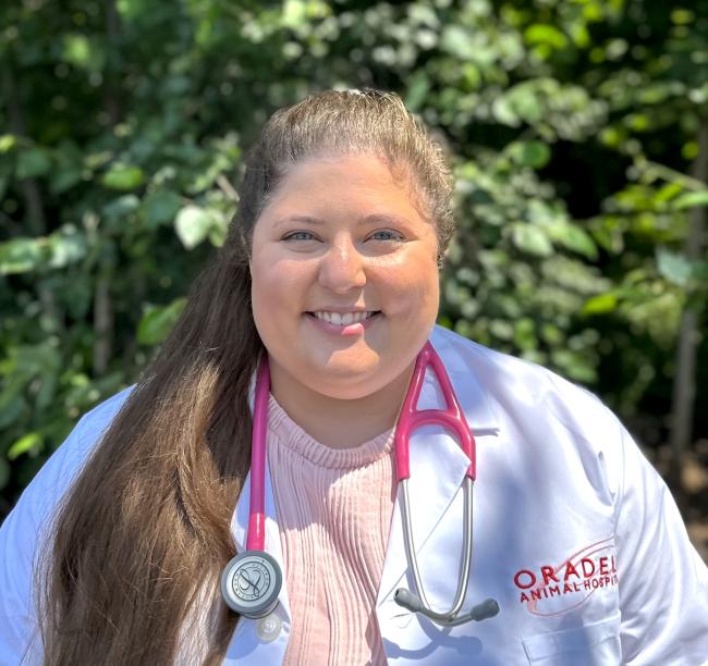 Dr. Marissa Rosen