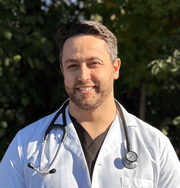 Dr. Max Randolph
